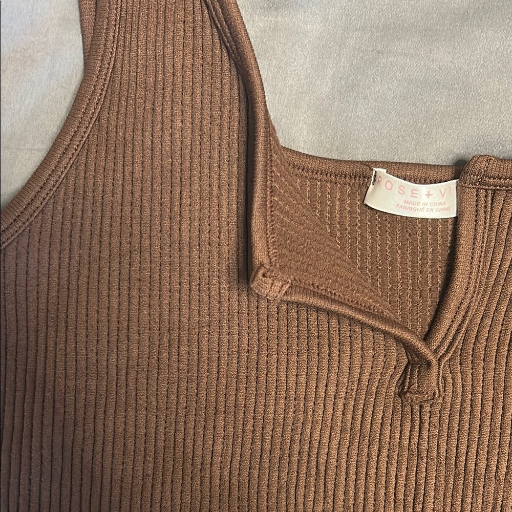 Brown Ribbed Women's Top - Picture 3 of 4
